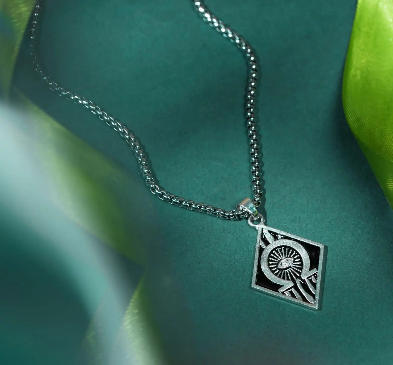 Elon Musk Necklace Pendant With Chain dpghsf-q0